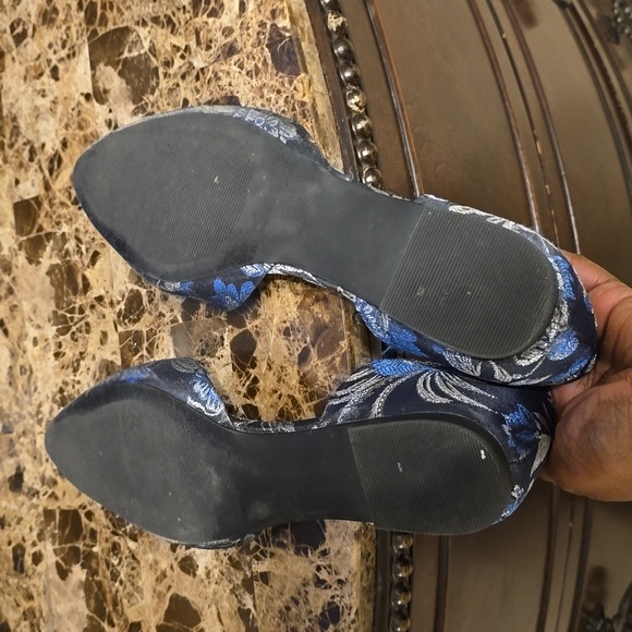 Floral print flats - Picture 3 of 3